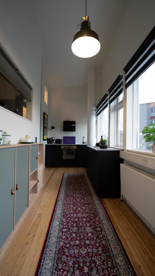 Broncks Apartment 5 - Modern 2-Bedroom In The Heart Of Tórshavn Exteriör bild